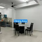 Ruma Tujoh Homestay
