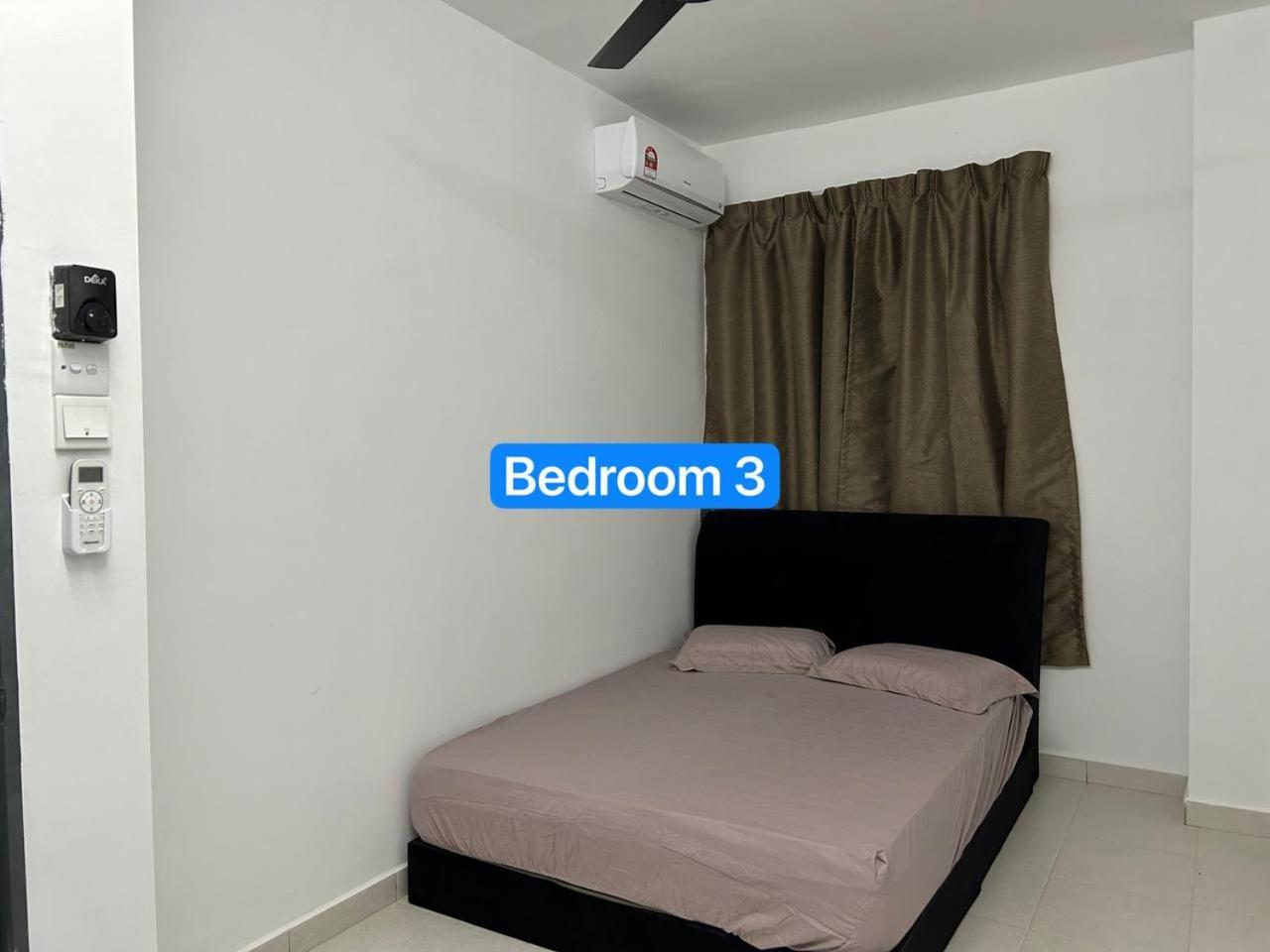 Ruma Tujoh Rumah liburan Johor Bahru